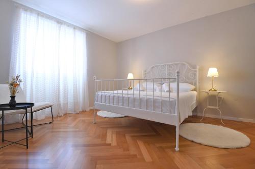 Apartment Ton Zadar Old Town — 4-Star Luxury Hotel in Zadar, Croatia