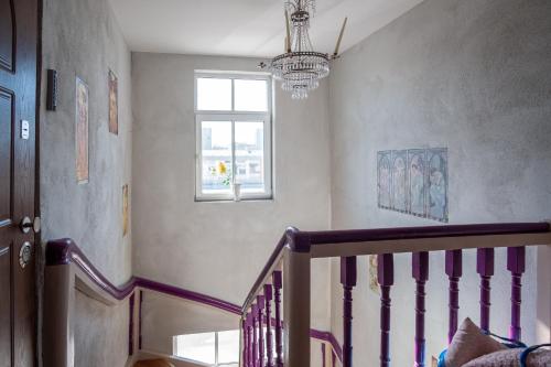 Contact Free Apartments with free parking