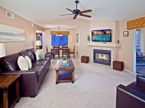 Central Area Heated Pool Hot Tub Bbq & More — 4-Star Luxury Hotel in Scottsdale, United States