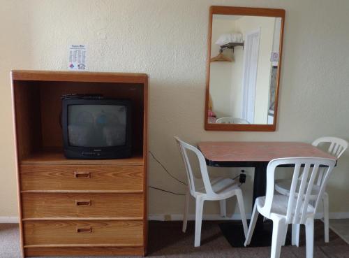 Fountain Motel - photo 51