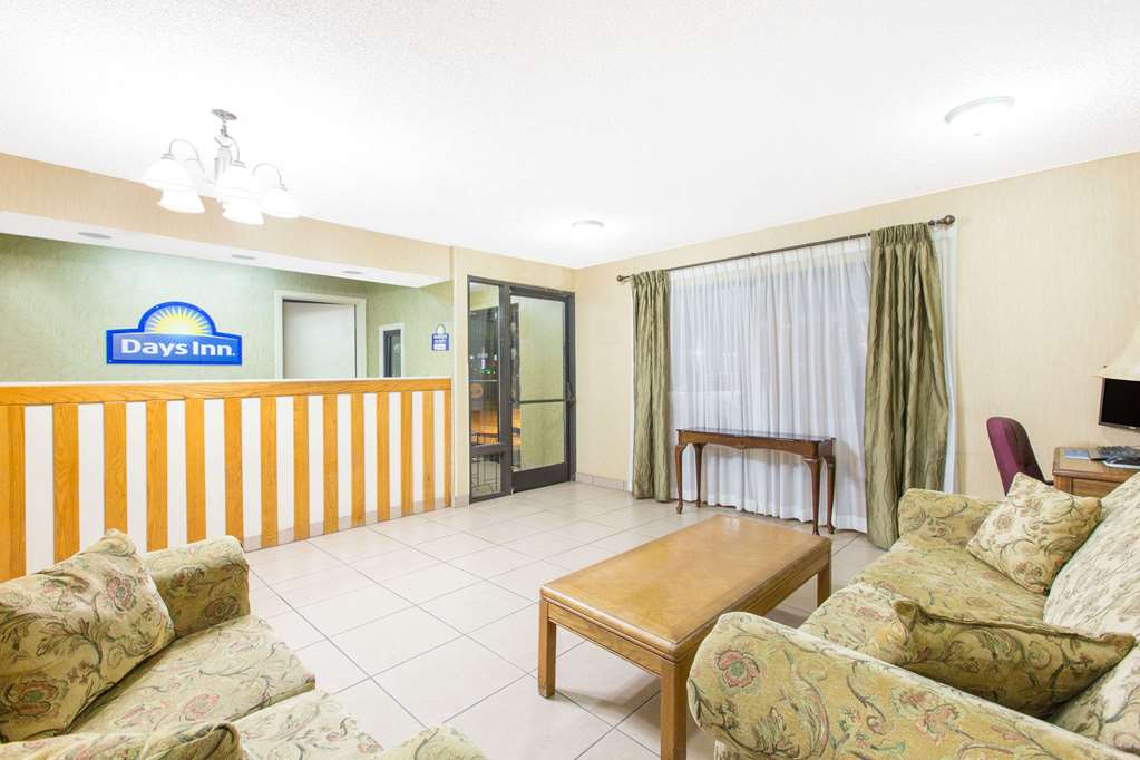 Days Inn by Wyndham Ripley - photo 2
