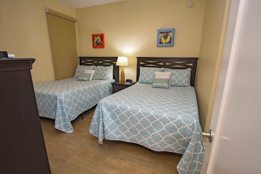 Bella Luna by Vacasa — 4-Star Luxury Hotel in Orange Beach, United States