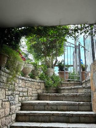 Guest House Adi Hoxha — 4-Star Luxury Hotel in Berat, Albania