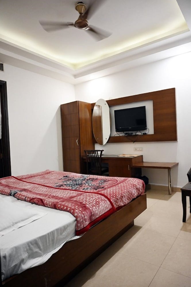 Hotel Mahal Inn Amritsar