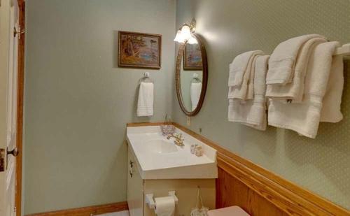 Mariposa Hotel Inn - photo 6
