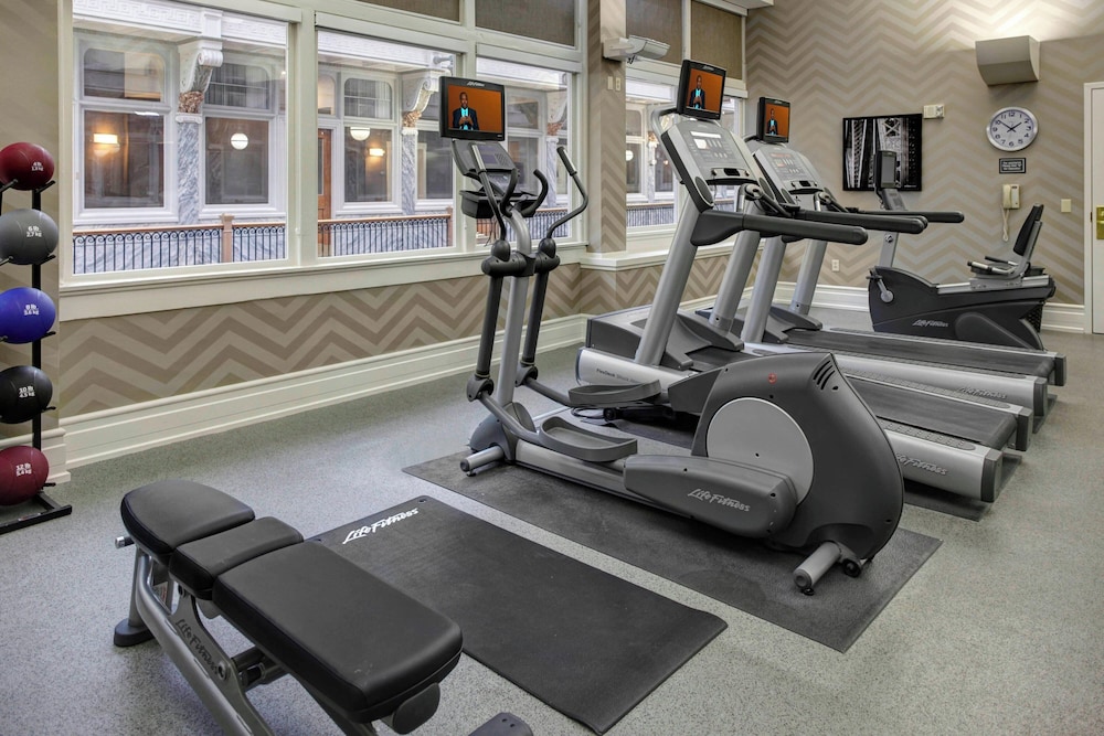 Residence Inn By Marriott Cleveland Downtown - photo 27
