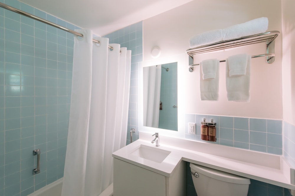 Scp Hilo Hotel - photo 43
