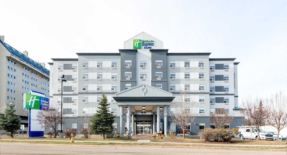 Holiday Inn Express Hotel & Suites Edmonton South