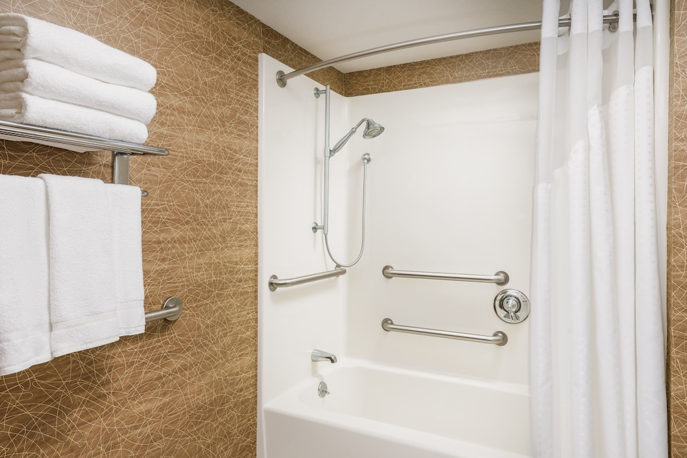 Garner Hotel Brockton Boston by IHG - photo 15