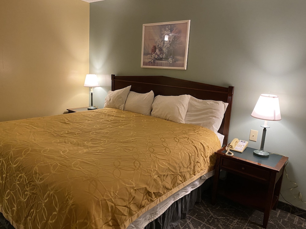 Knights Inn & Suites Dublin - photo 14