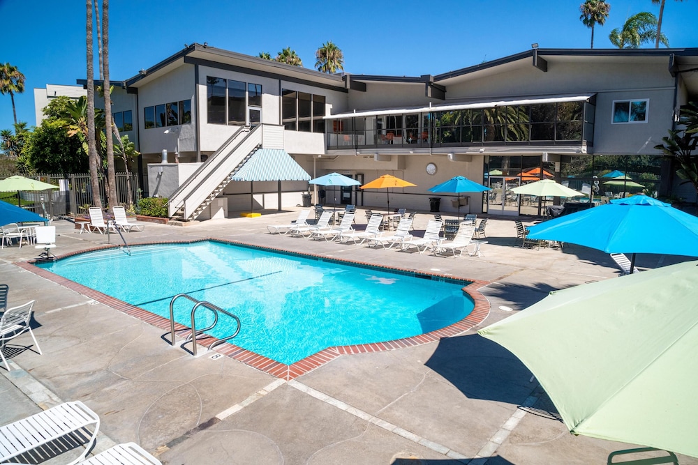 San Clemente Inn - photo 73