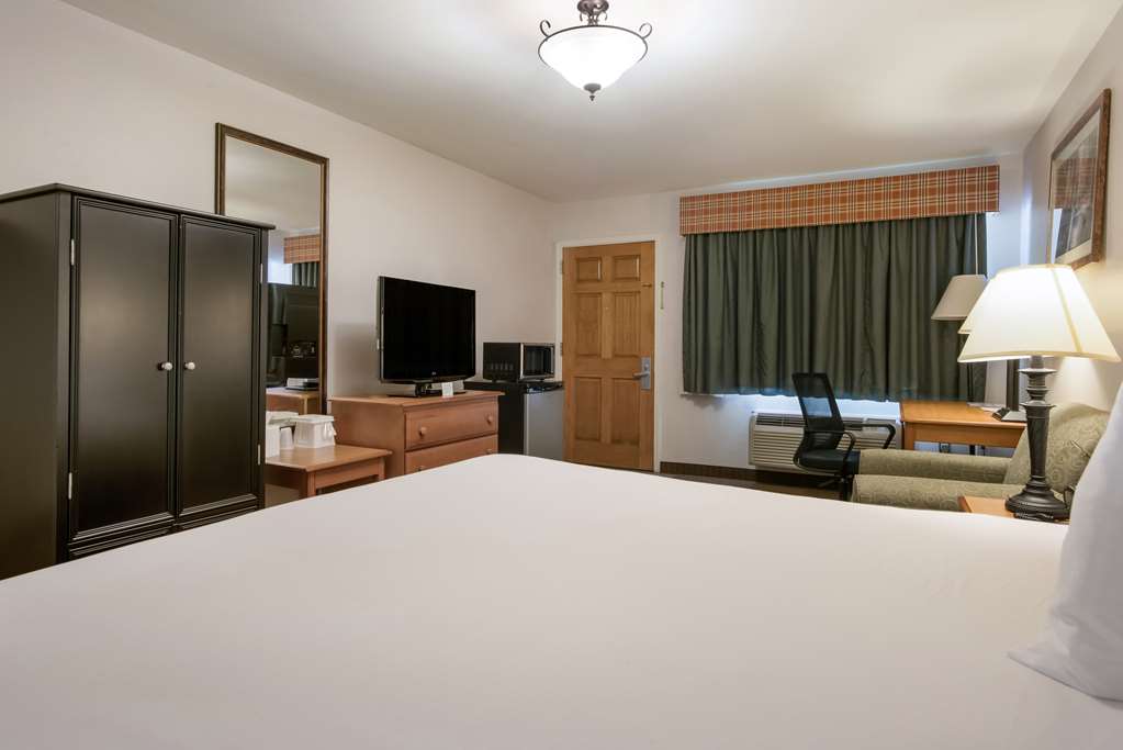 SureStay Hotel By Best Western Leesville - photo 10