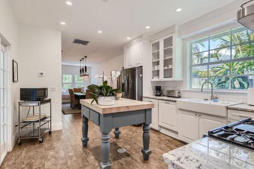 Palm Beach Oasis - photo 16