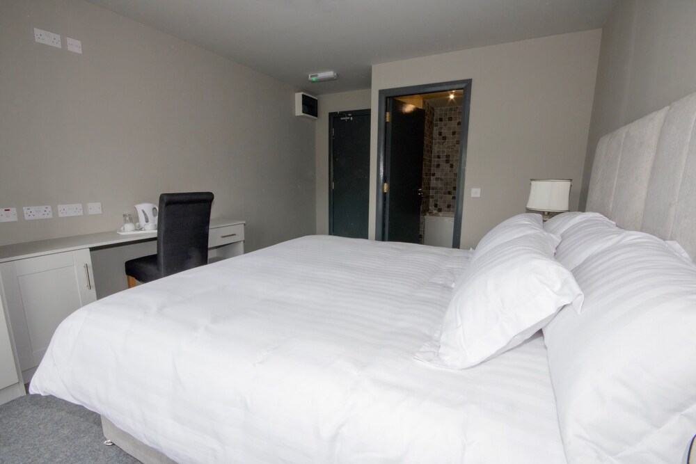 Newcastle House 9210977 — Ballymahon