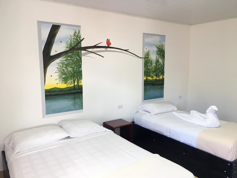 Hotel Pacandé — hotel in Alajuela