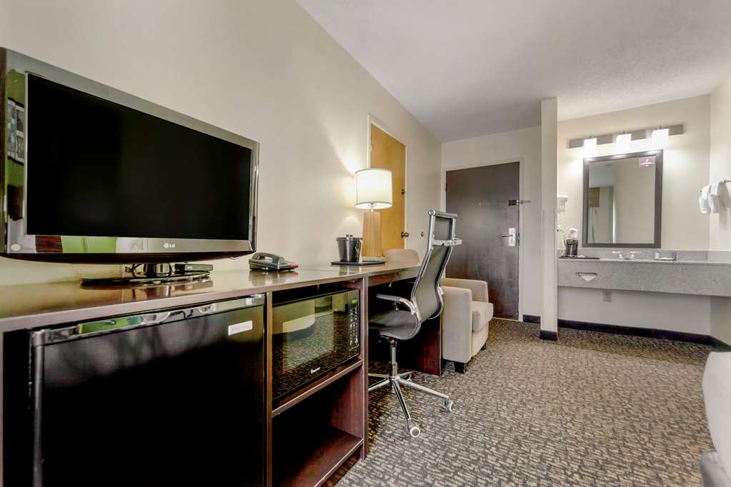 Sleep Inn & Suites Omaha Airport - photo 7