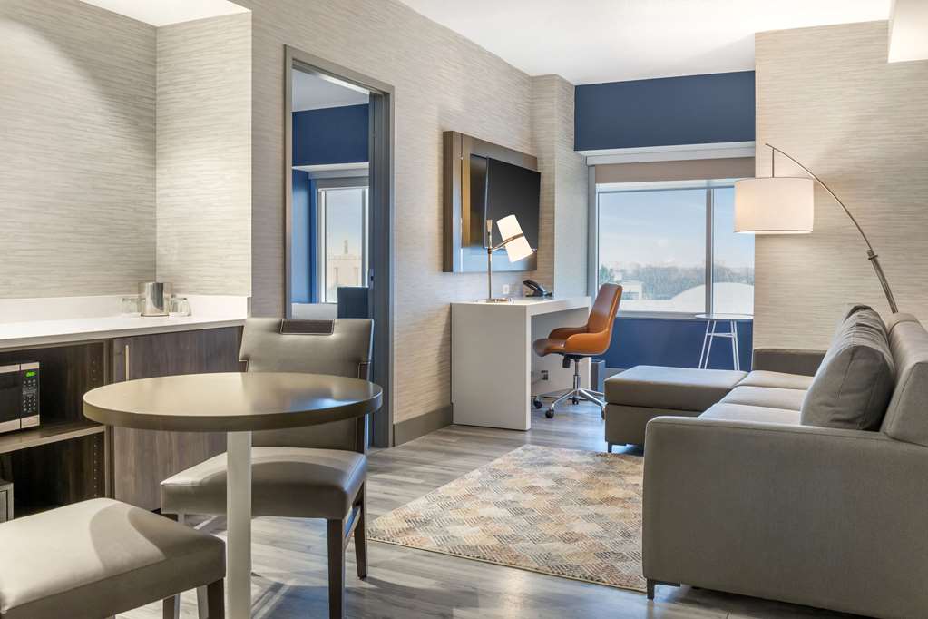 Cambria Hotel Niagara Falls - photo 35