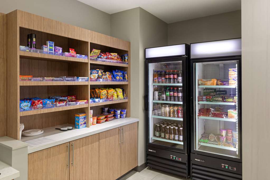 La Quinta Inn & Suites by Wyndham McAlester - photo 13