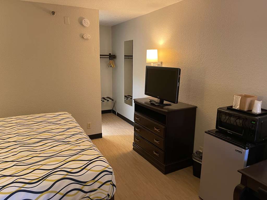 SureStay Plus Hotel by Best Western Durham Medical Center - photo 27