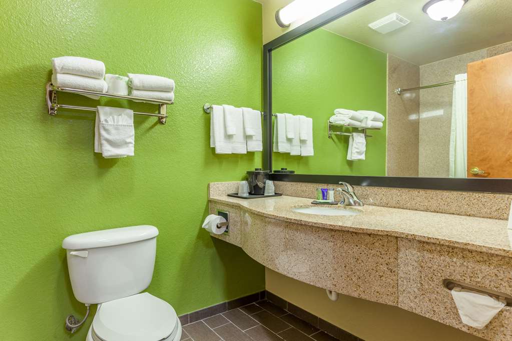 Sleep Inn & Suites Hewitt South Waco - photo 32