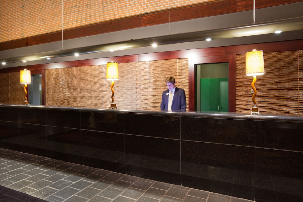 Crowne Plaza Minneapolis West by IHG - photo 84