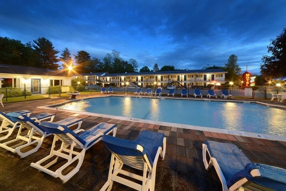Saratoga Turf and Spa - photo 3
