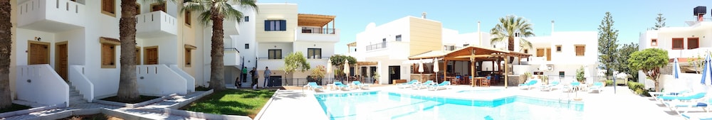 Angelika Aparthotel in Agios Nikolaos, Greece