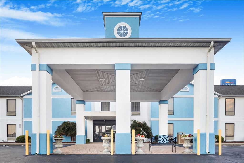 Baymont by Wyndham Madisonville — hotel in Madisonville