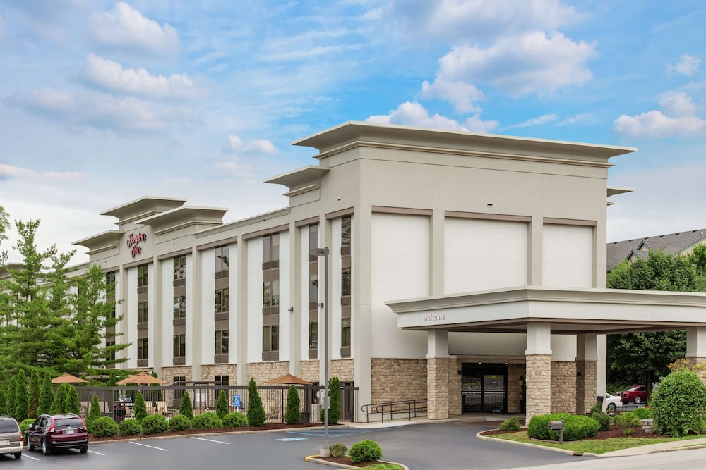 Hampton Inn Bloomington - photo 59