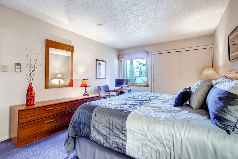 Ski Inn Condominiums by Resort Lodging Company - photo 8