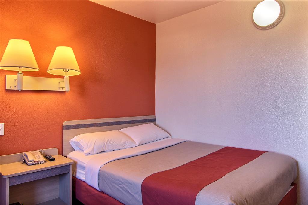 Motel 6 Bismarck ND - photo 9