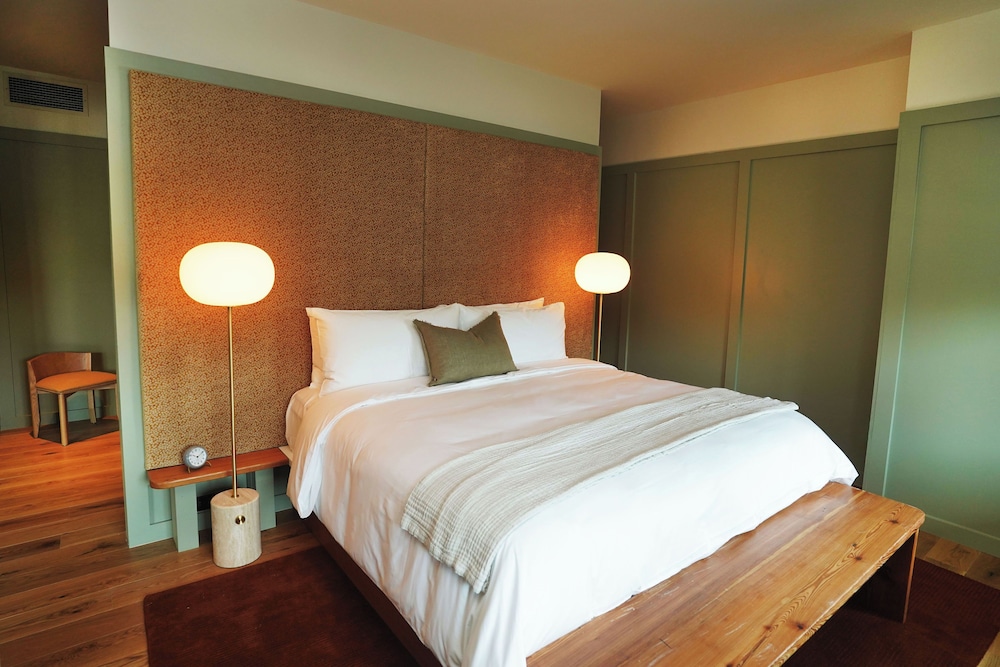 Albert Hotel - photo 4