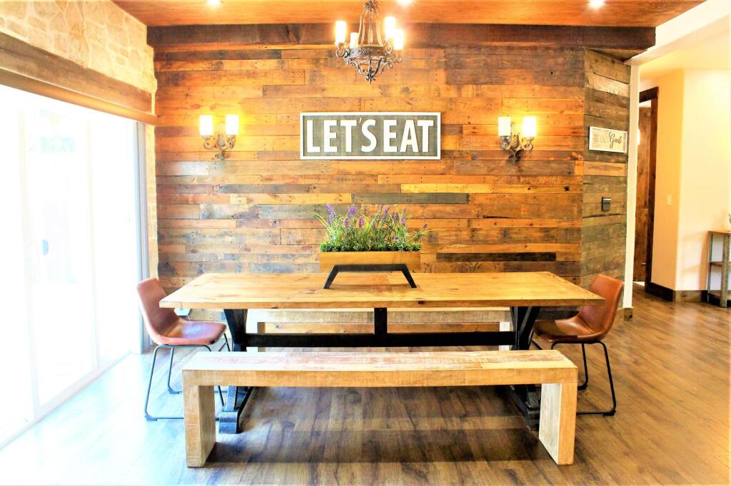 The Rustic Inn Family Friendly Near Fiesta Texas - photo 14