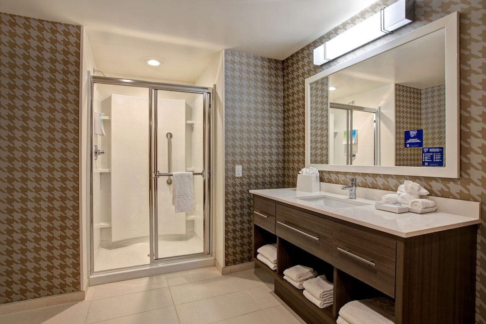 Home2 Suites by Hilton Carmel Indianapolis - photo 27