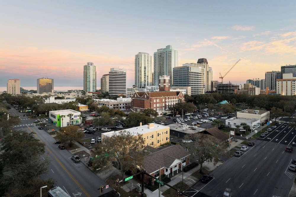 Courtyard by Marriott St. Petersburg Downtown - photo 39