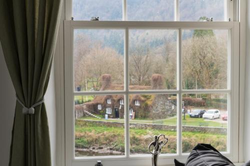Glan Conwy House One and Two Bedroom Apartments — 4-Star Luxury Hotel in Llanrwst, United Kingdom