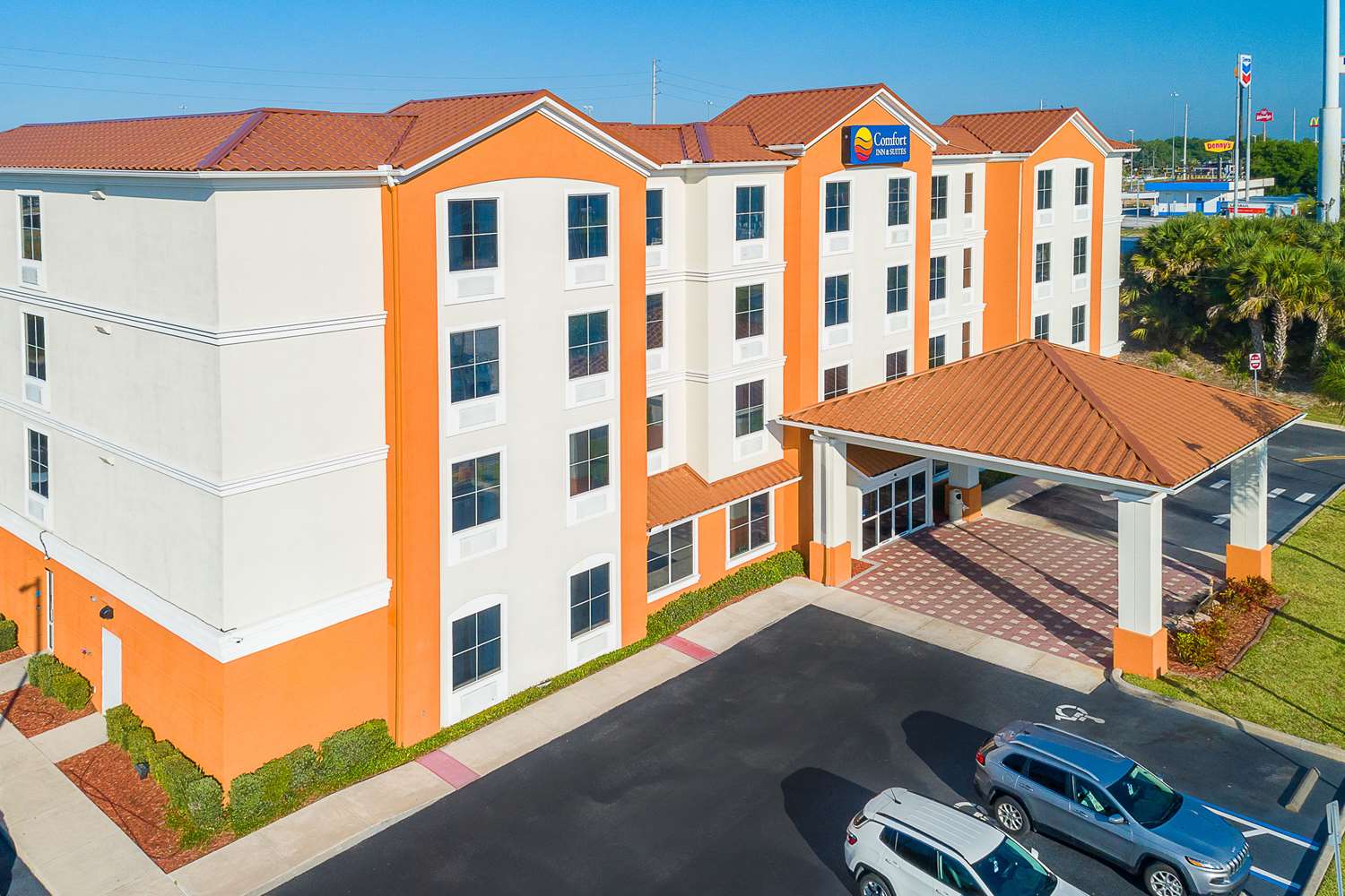 Comfort Inn and Suites Maingate South - photo 6