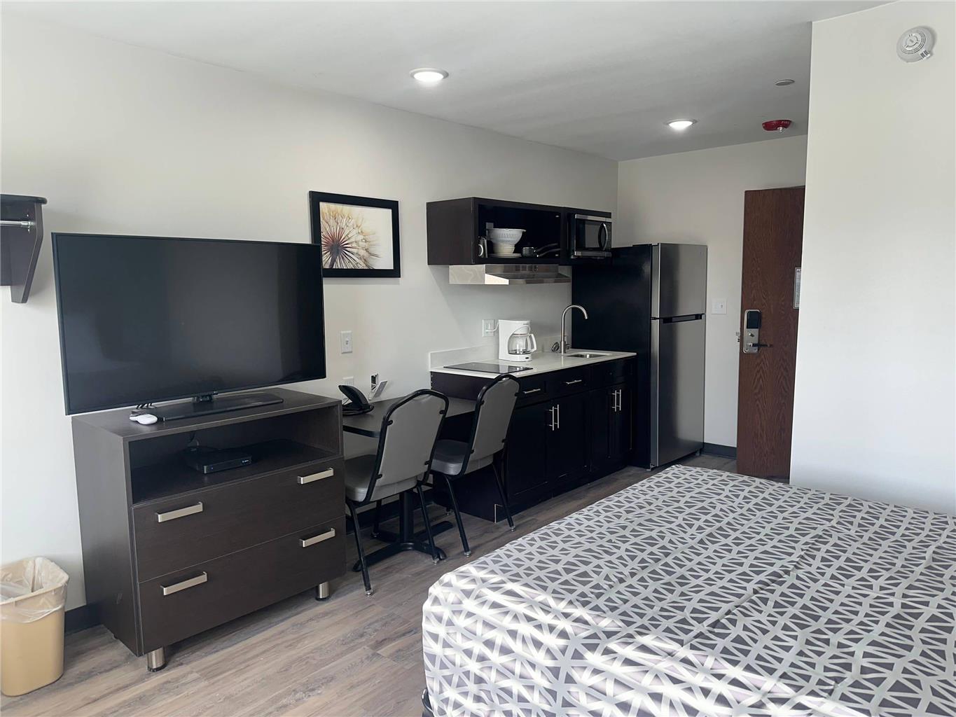 WoodSpring Suites Memphis Northeast - photo 8