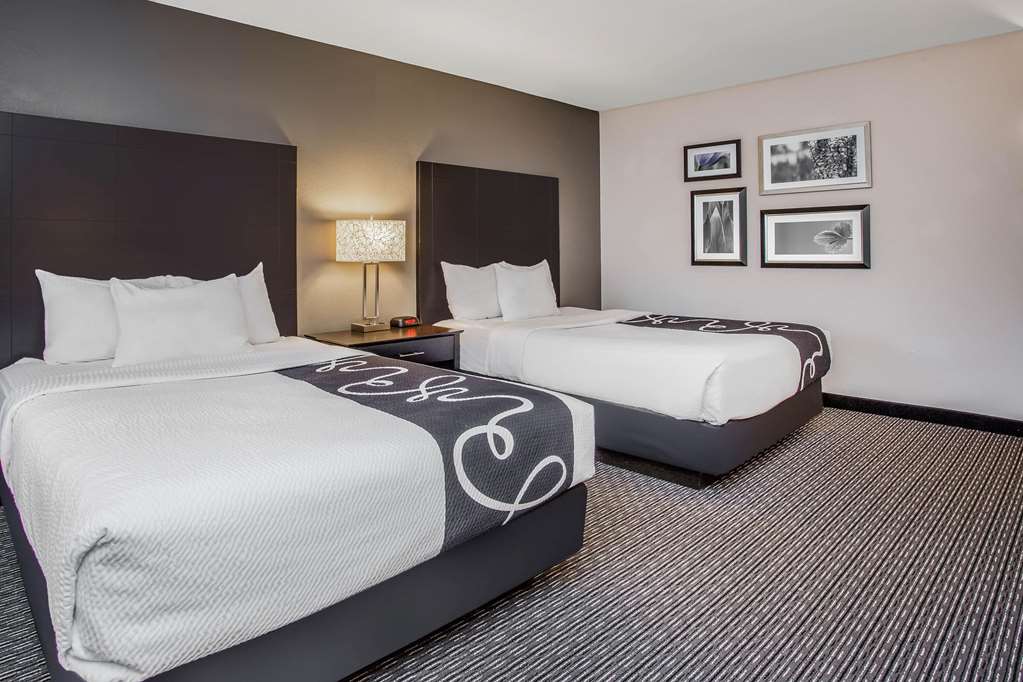 La Quinta Inn by Wyndham Oshkosh - photo 40