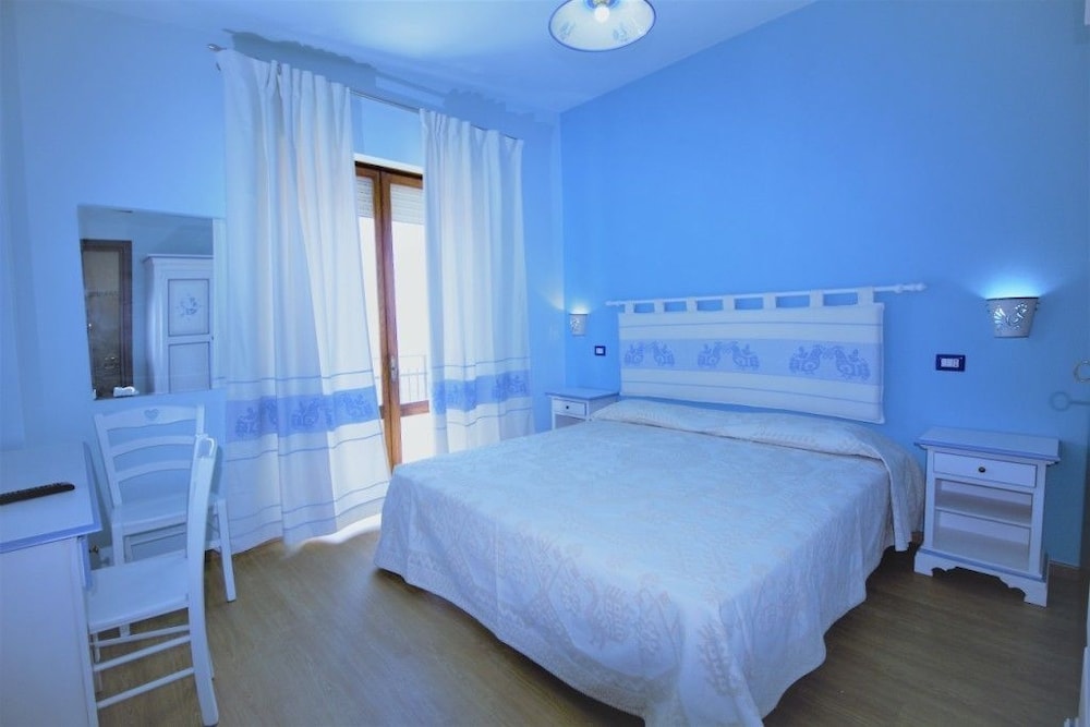 Bed & Breakfast Selvaggio Blu — Baunei — photo 5
