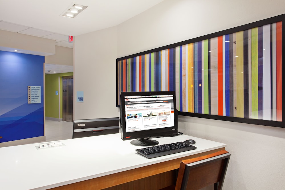 Holiday Inn Express & Suites Brigham City North Utah by IHG - photo 43