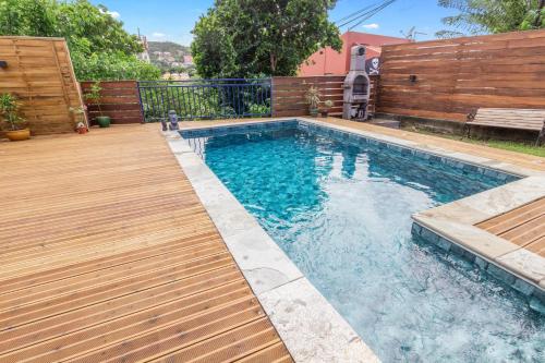 Villa Ti Pagerie In Les Trois Lets — 4-Star Luxury Hotel in Les Trois-Ilets, Martinique