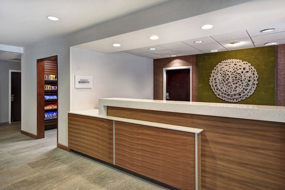 Fairfield Inn & Suites by Marriott Atlanta Kennesaw - photo 4