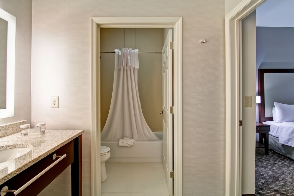 Homewood Suites by Hilton Newark Cranford - photo 27