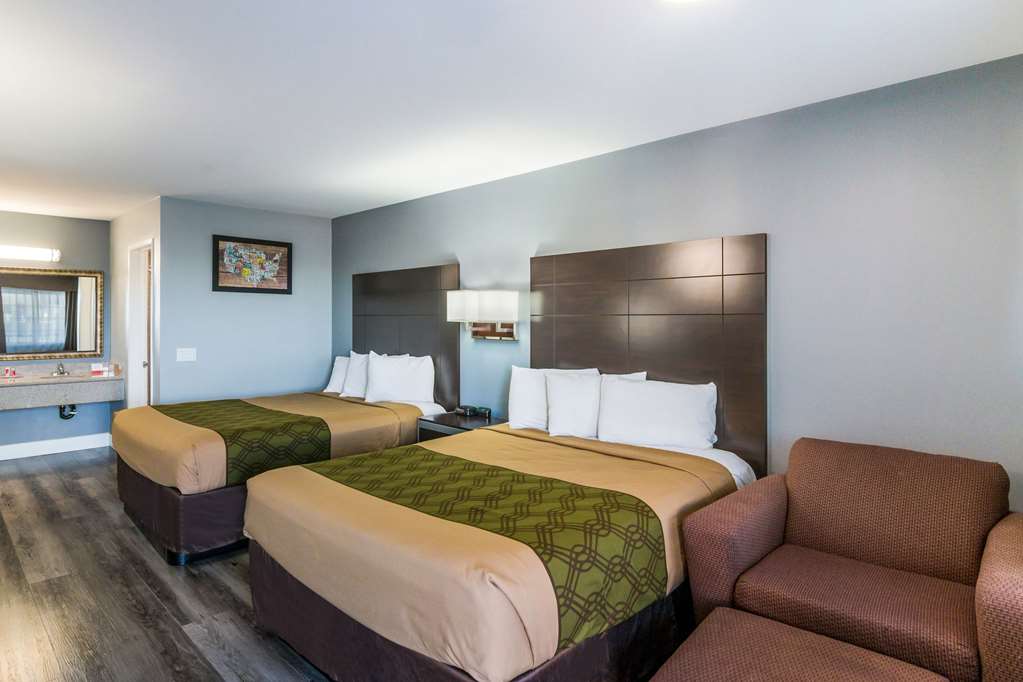 Econo Lodge Hesperia Victorville I 15 - photo 30