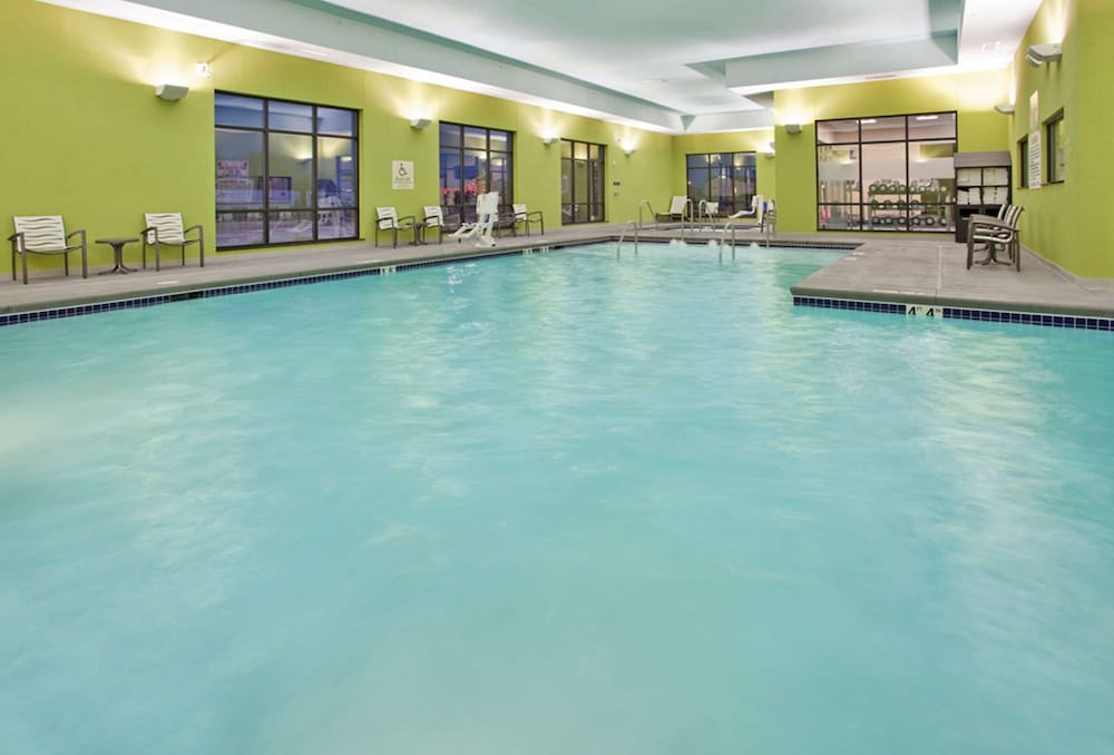 Hampton Inn Kearney - photo 35