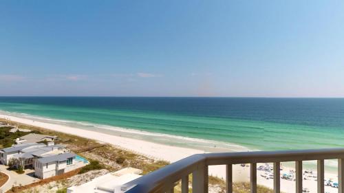 Beach Manor 1206 - carbon neutral hotel in Destin