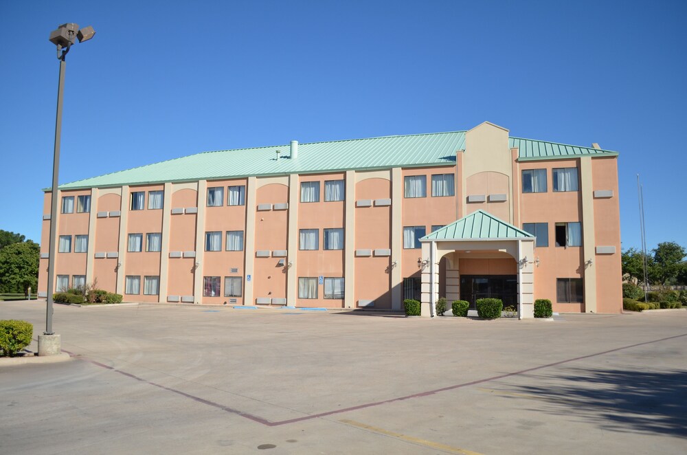 Quality Suites Abilene TX - photo 91