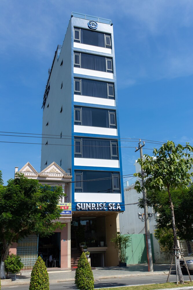 Da Nang Sunrise Sea Hotel & Apartment in Son Tra, Vietnam