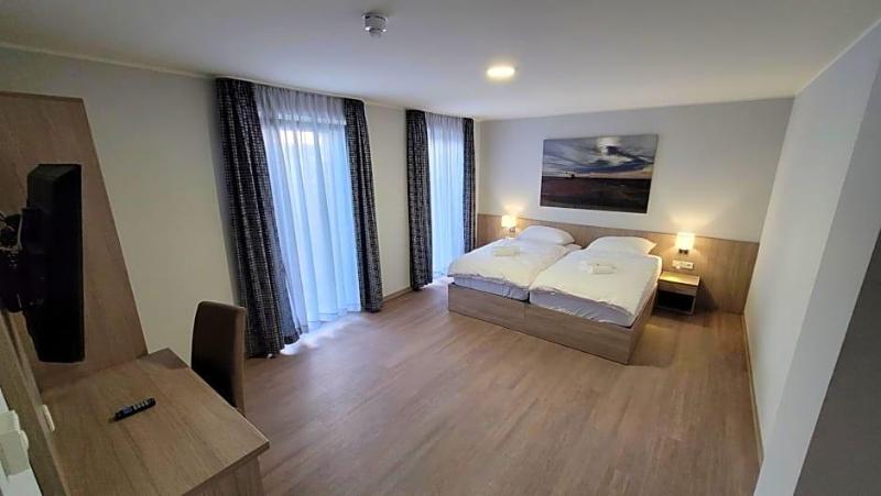 Landgasthof Kelzenberg — hotel in Juchen